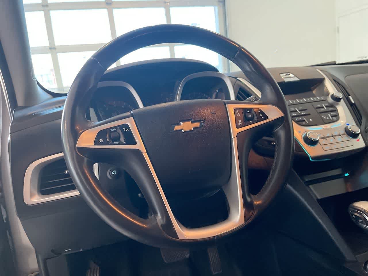 Thumbnail: 2010 Chevrolet Equinox - 14