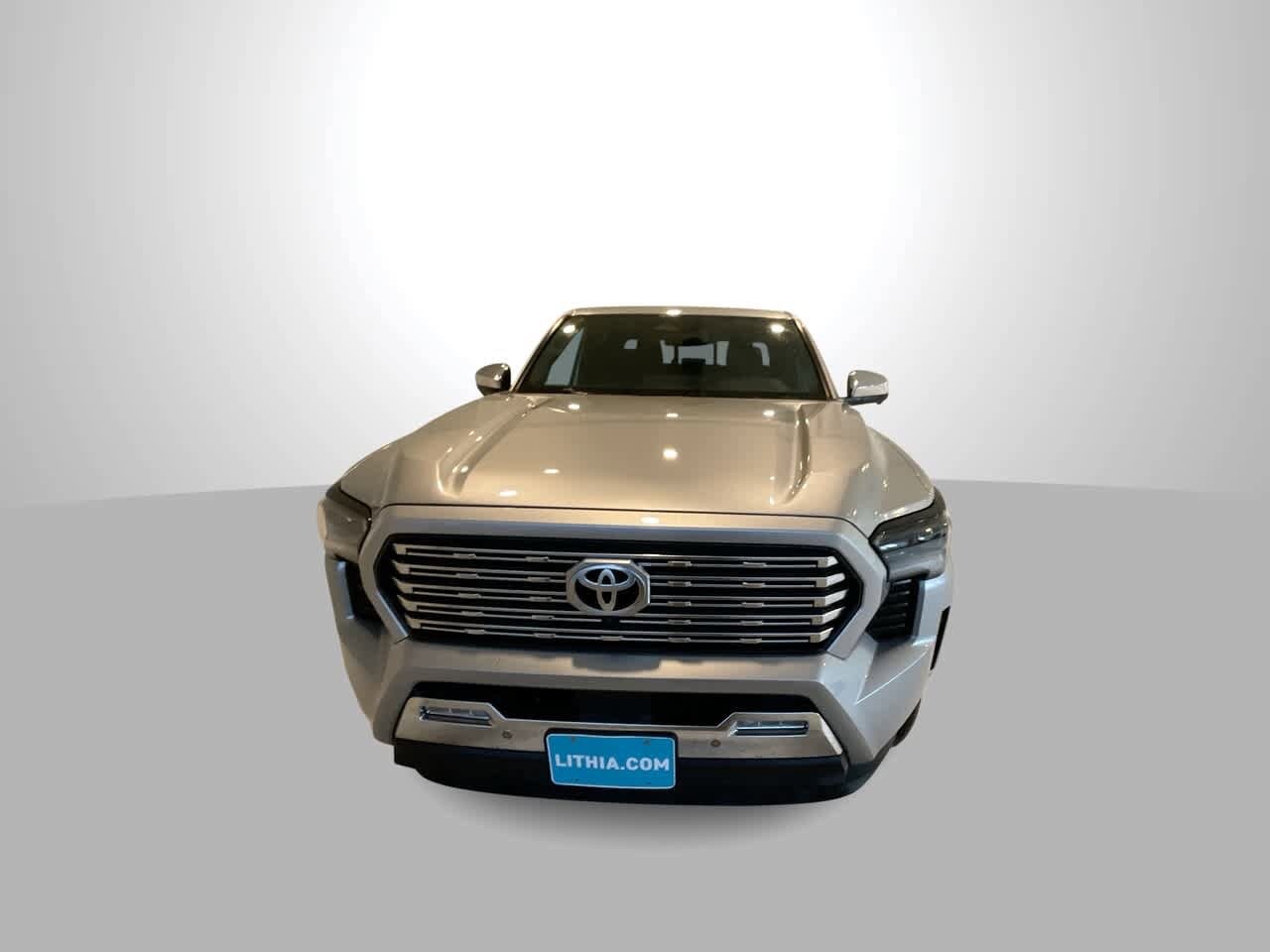 2025 Toyota Tacoma Limited 4x4 Double Cab photo 3
