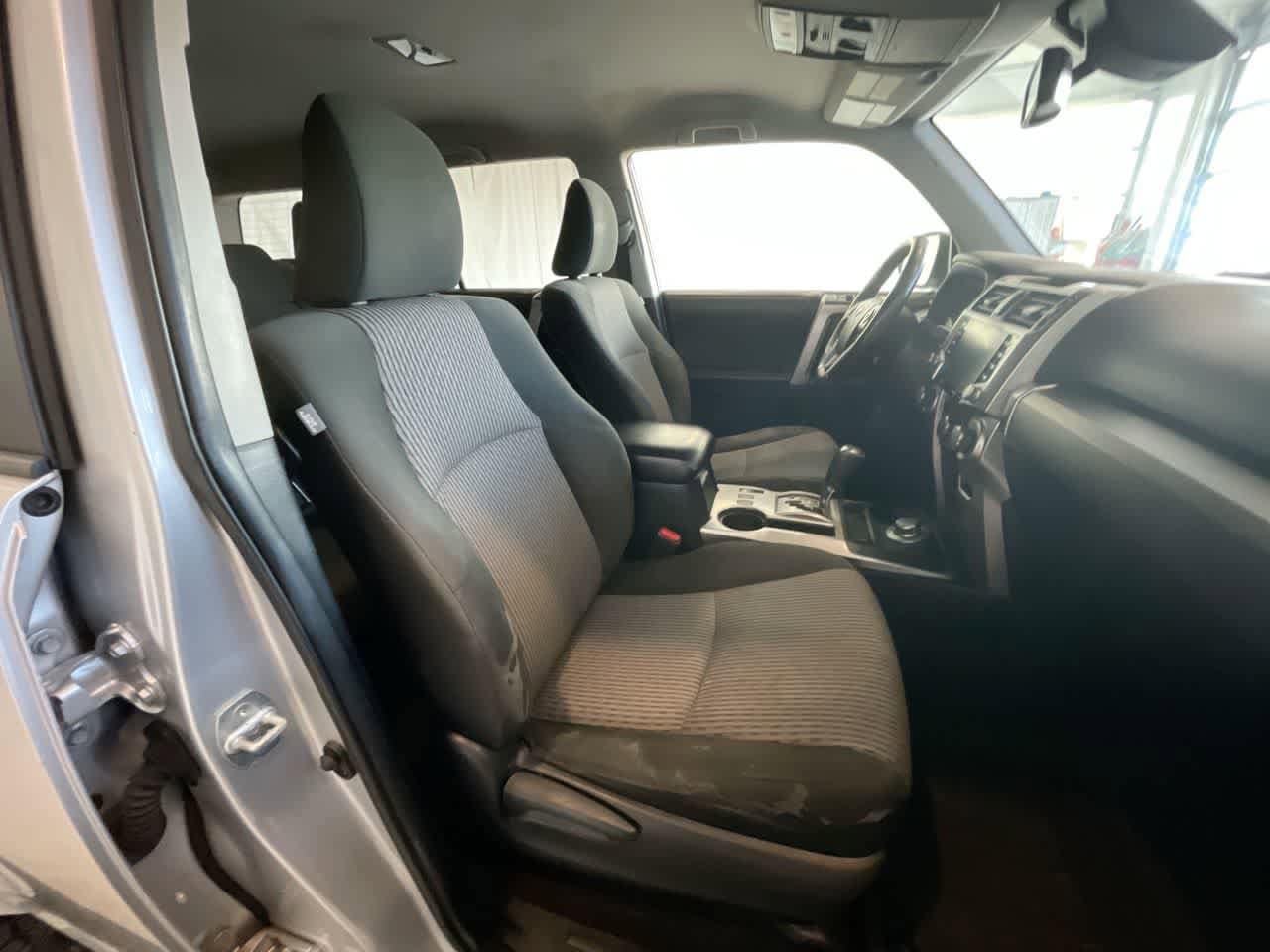 Thumbnail: 2021 Toyota 4Runner - 25