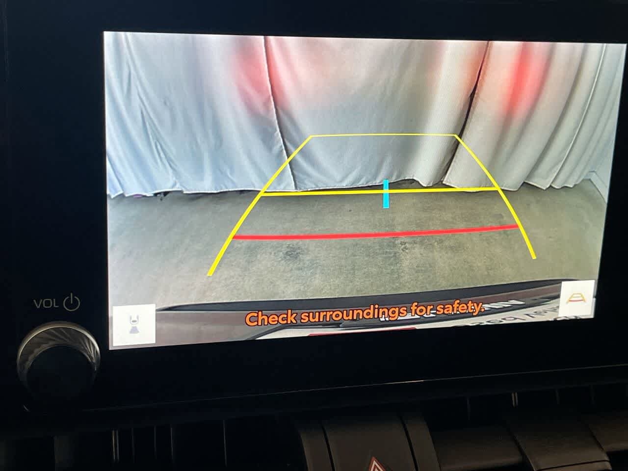 Thumbnail: 2025 Toyota RAV4 - 17