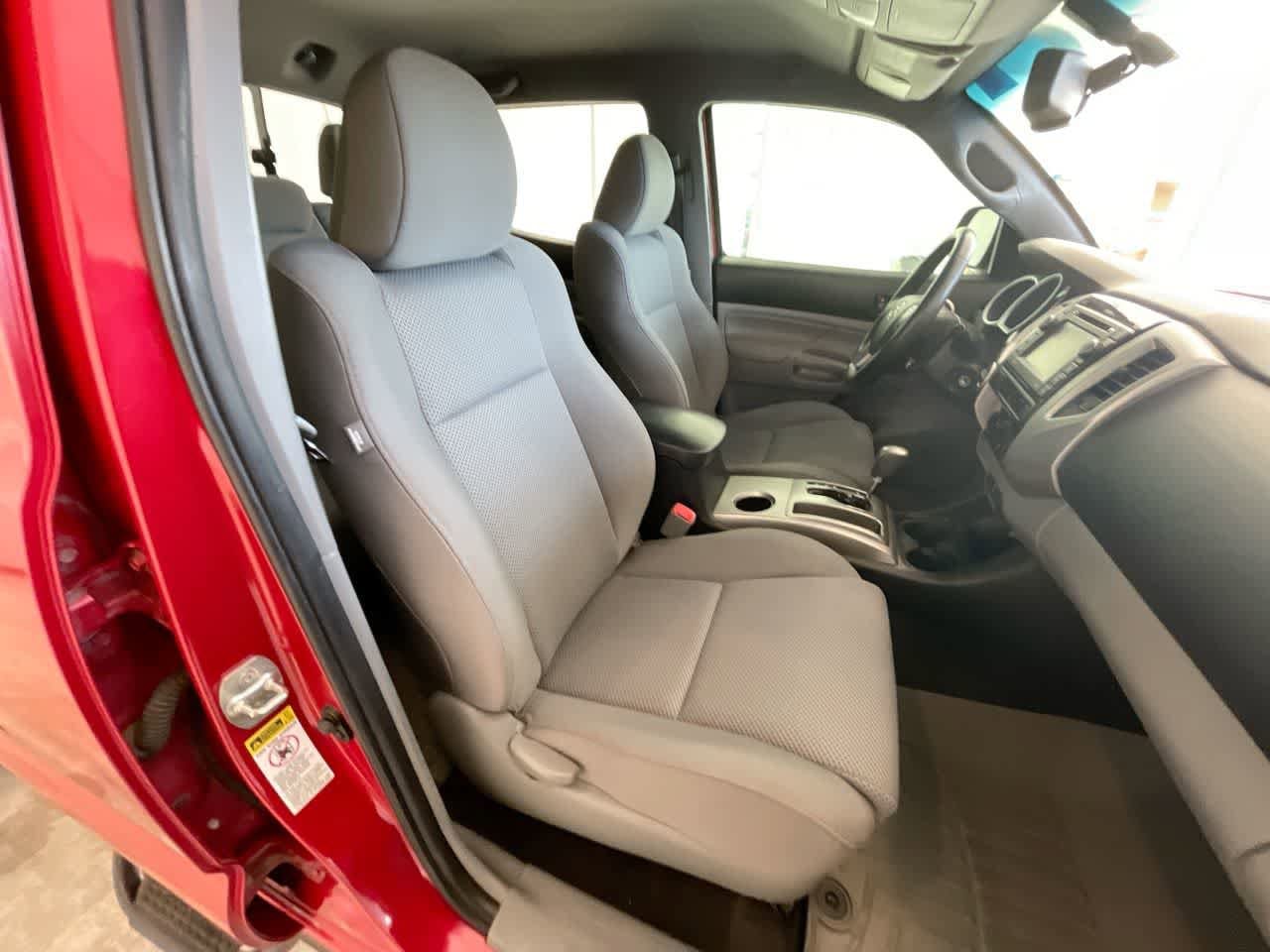 Thumbnail: 2013 Toyota Tacoma - 24