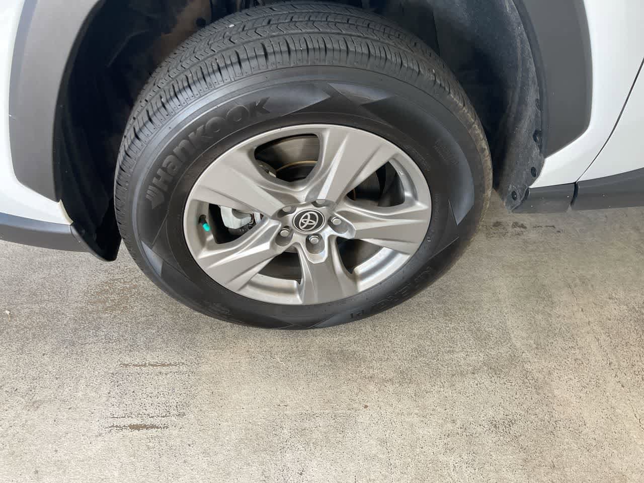 Thumbnail: 2024 Toyota RAV4 - 10