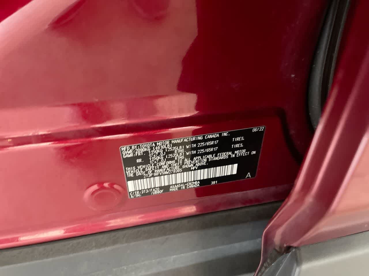 Thumbnail: 2022 Toyota RAV4 - 27