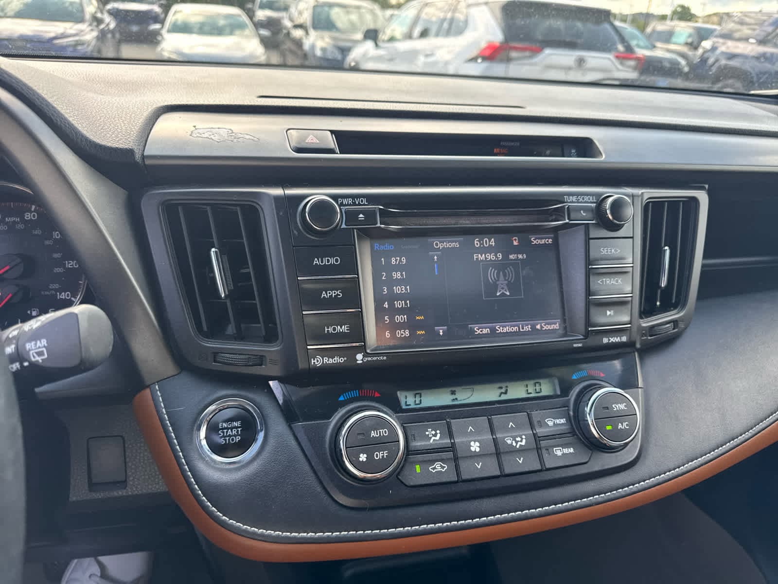 Thumbnail: 2016 Toyota RAV4 - 38