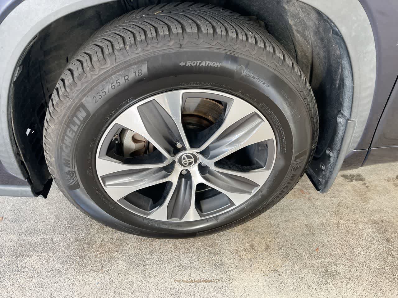 Thumbnail: 2020 Toyota Highlander - 10