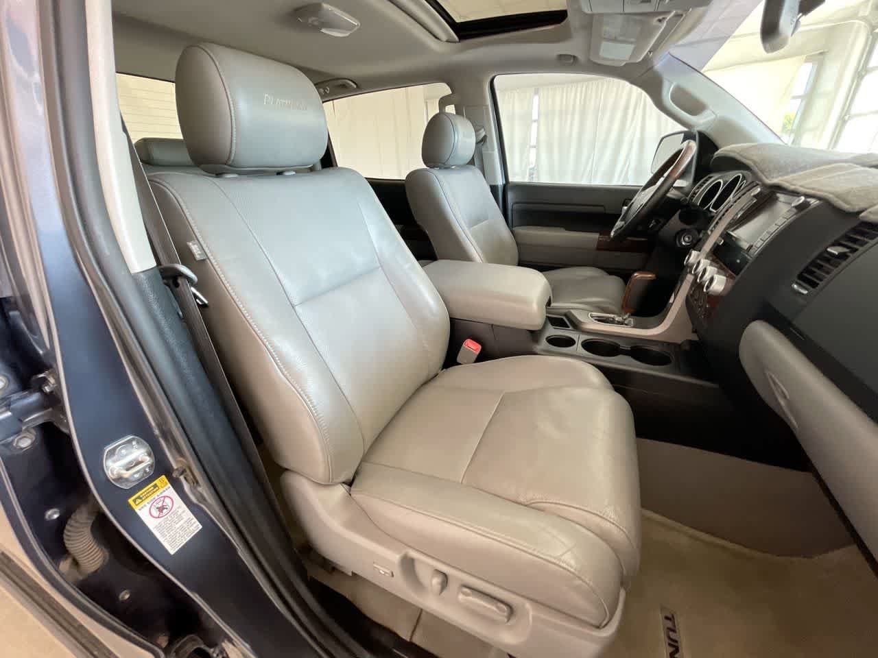 Thumbnail: 2010 Toyota Tundra - 25