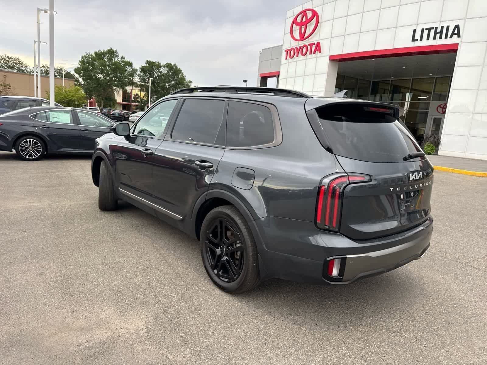 Thumbnail: 2023 Kia Telluride - 28