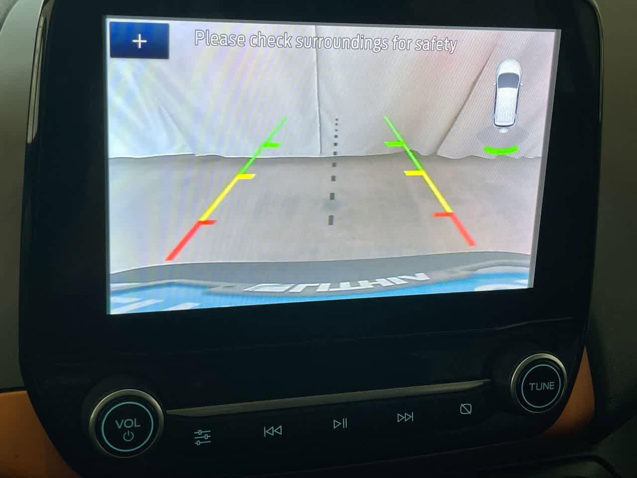 Thumbnail: 2021 Ford EcoSport - 17