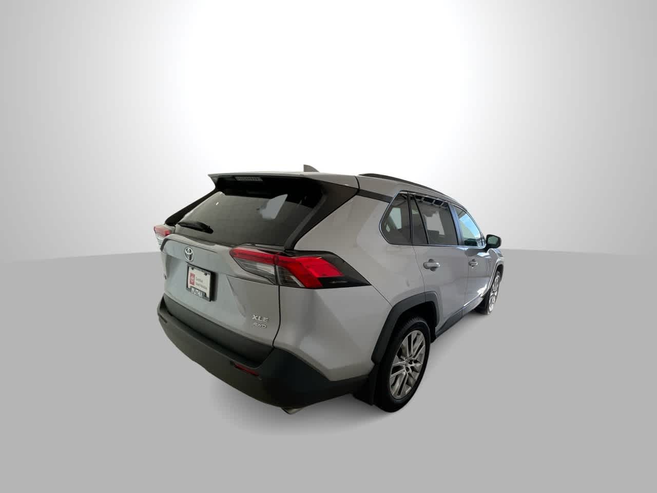Thumbnail: 2024 Toyota RAV4 - 8