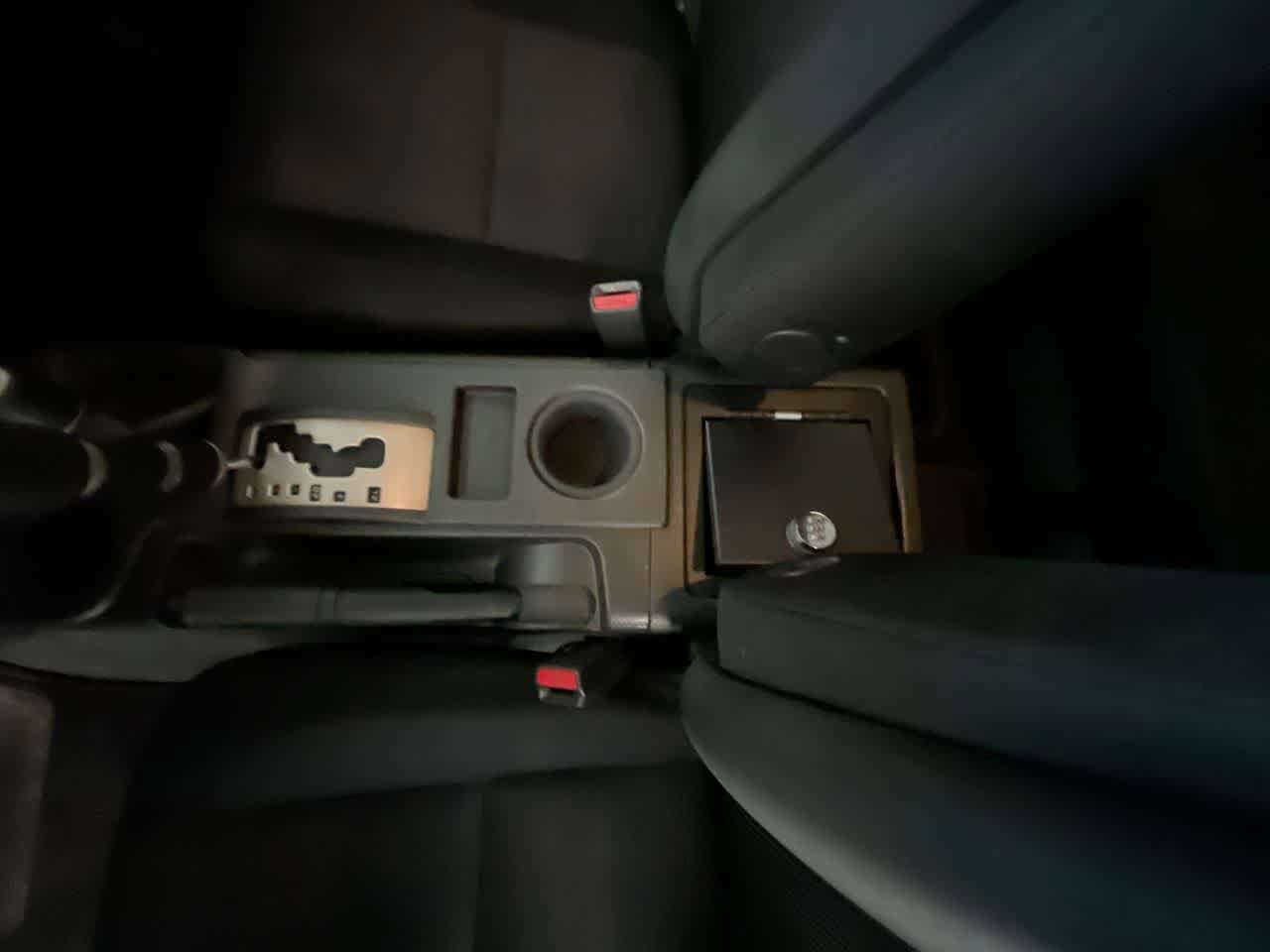 Thumbnail: 2009 Toyota FJ Cruiser - 20