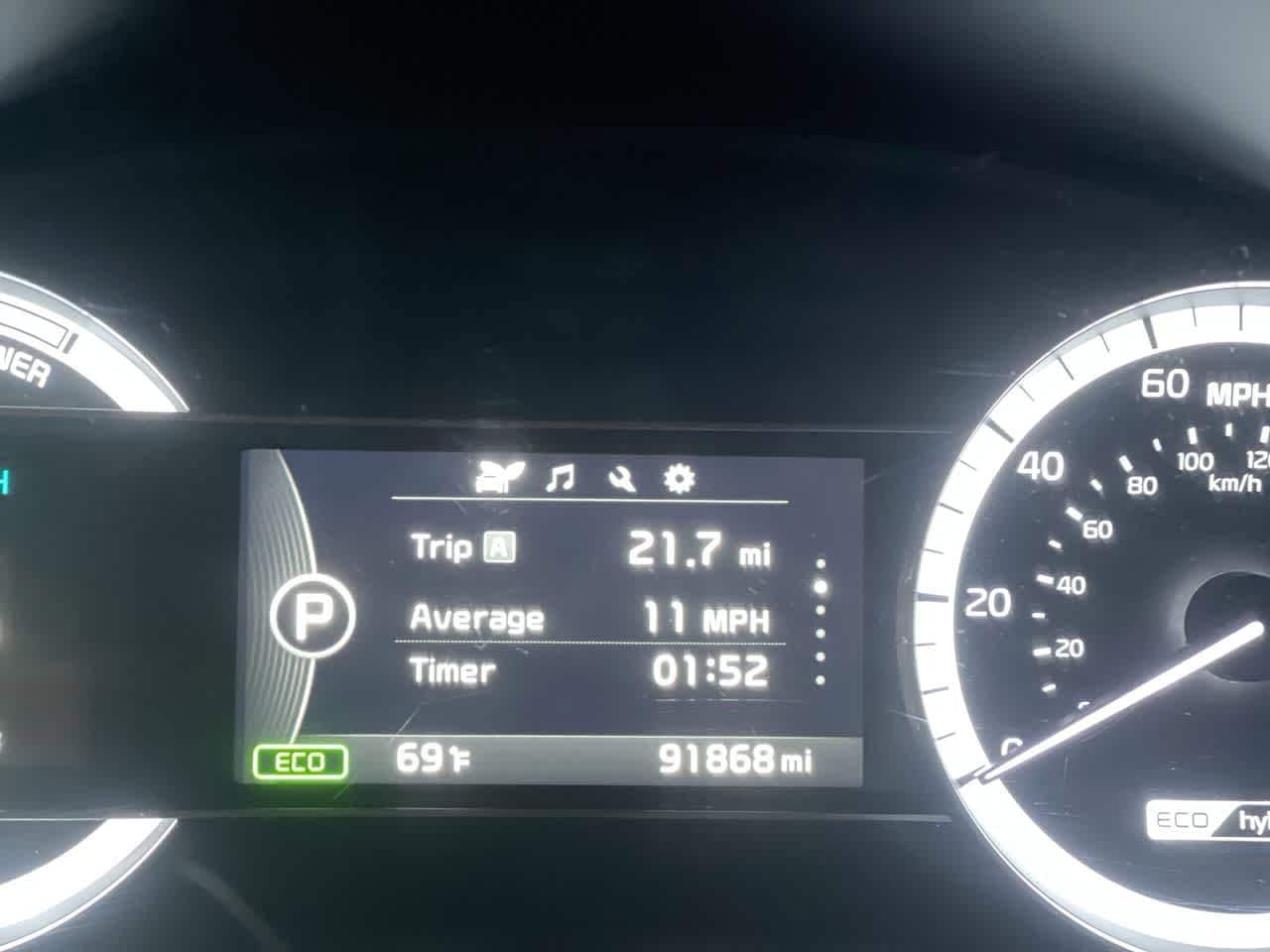 Thumbnail: 2017 Kia Niro - 15