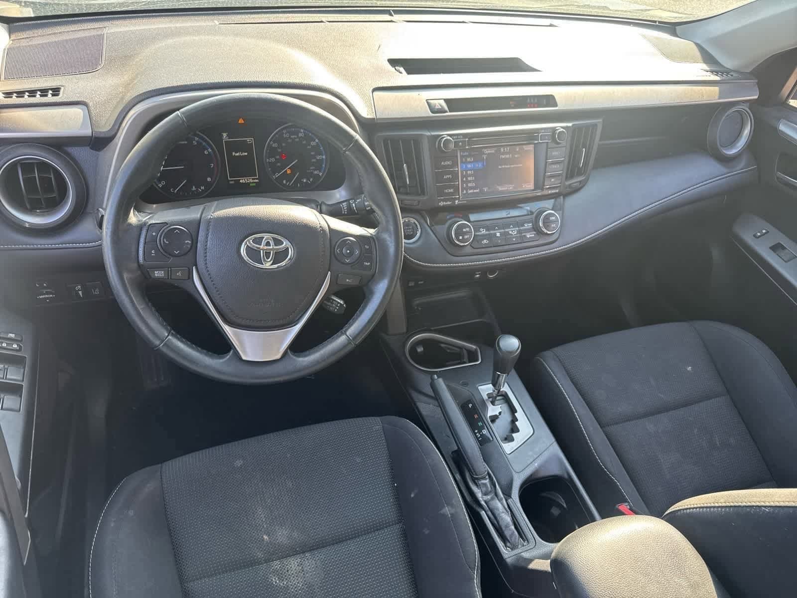 Thumbnail: 2018 Toyota RAV4 - 30