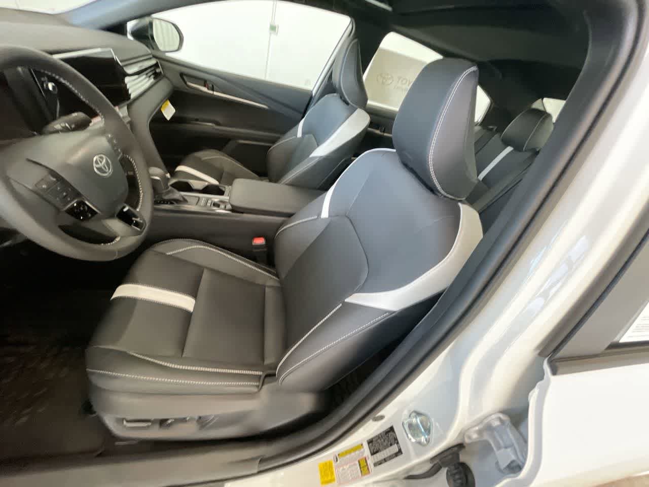 Thumbnail: 2026 Toyota Camry - 11