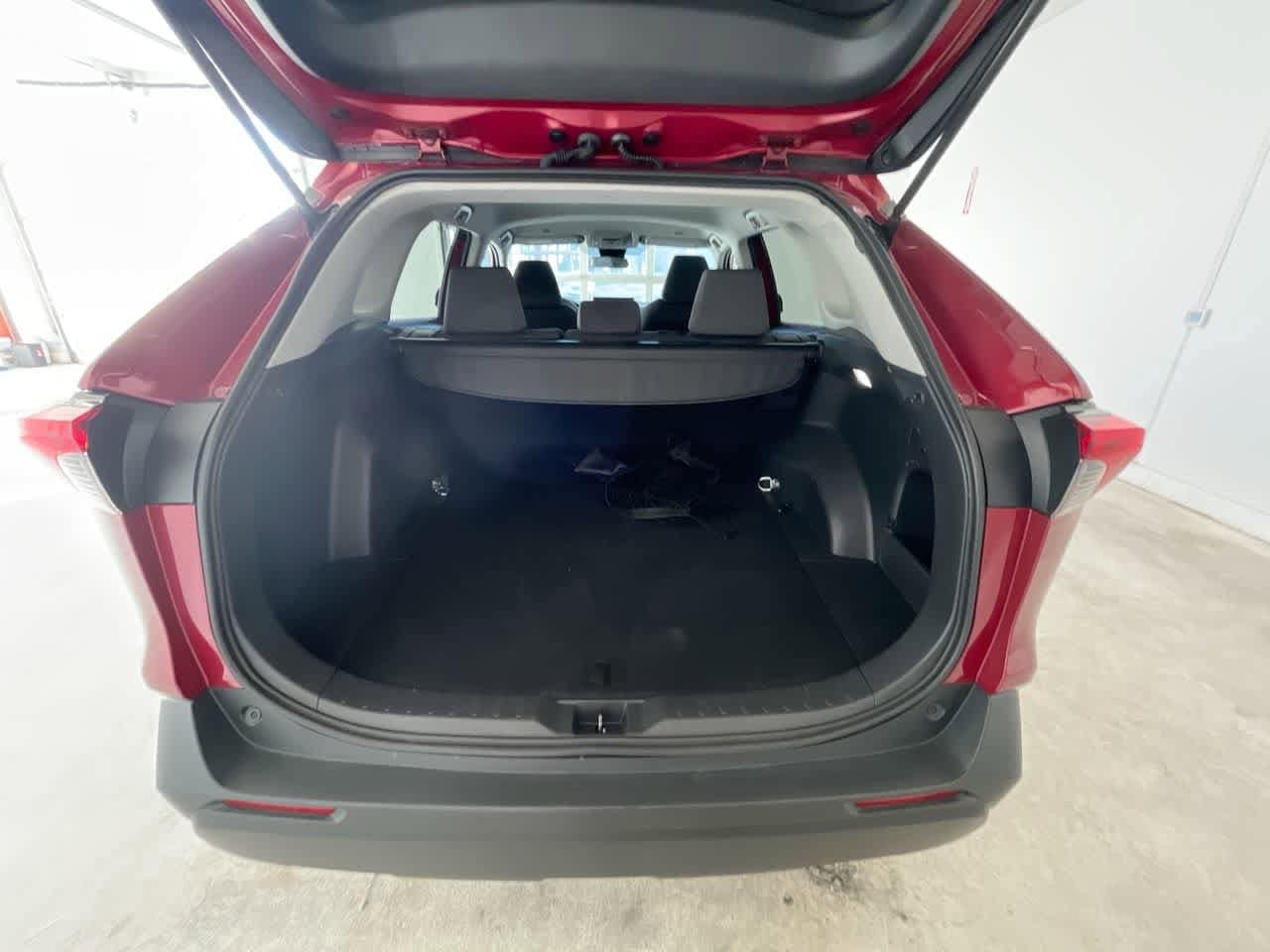 Thumbnail: 2025 Toyota RAV4 - 23