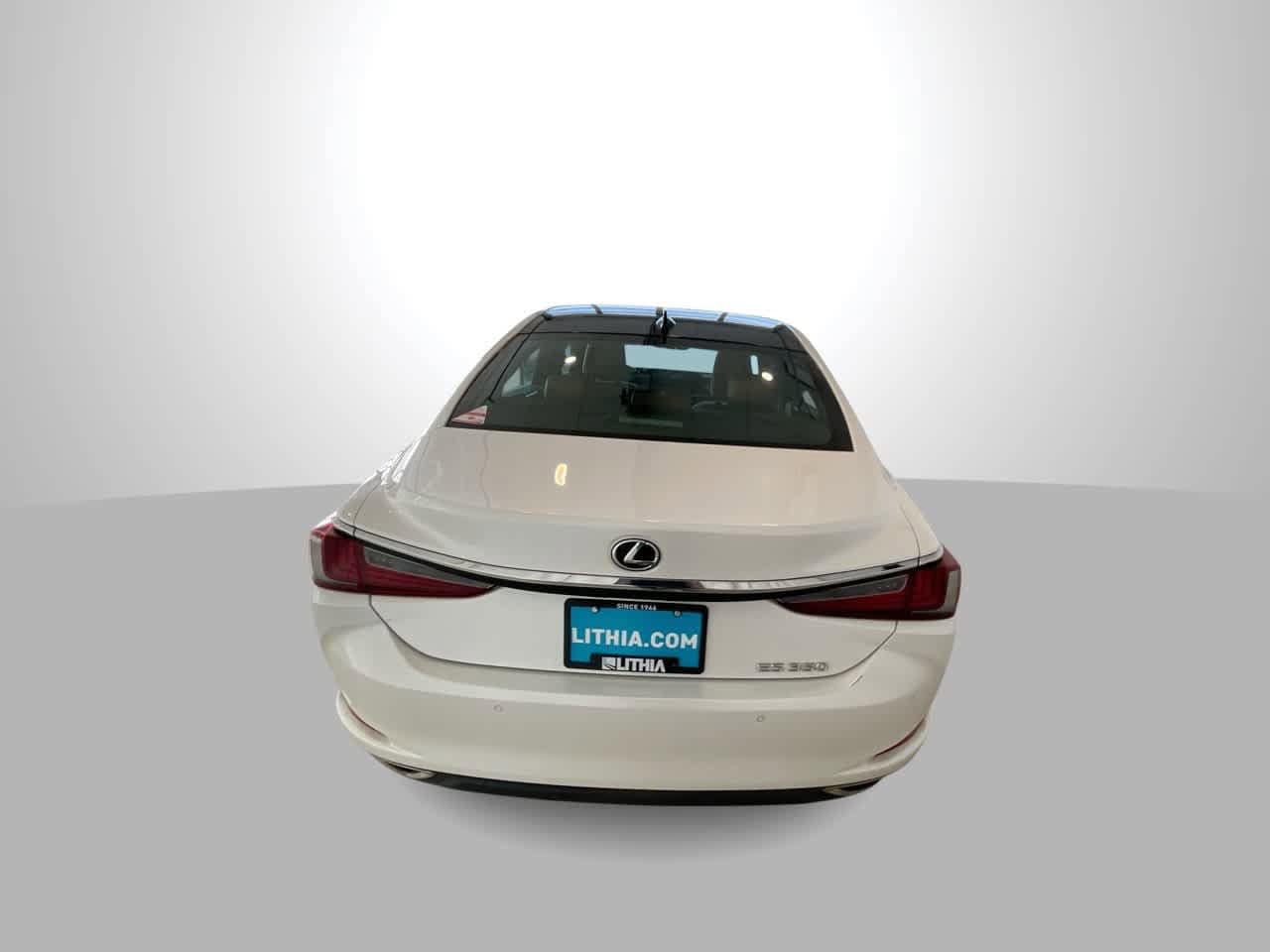 Thumbnail: 2020 Lexus ES - 7