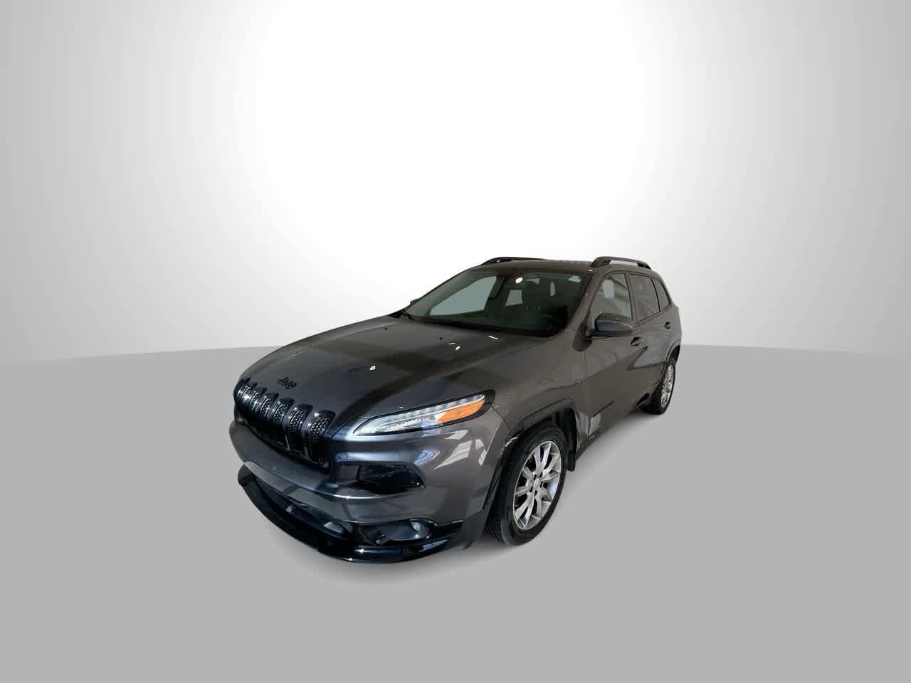 Thumbnail: 2018 Jeep Cherokee - 4