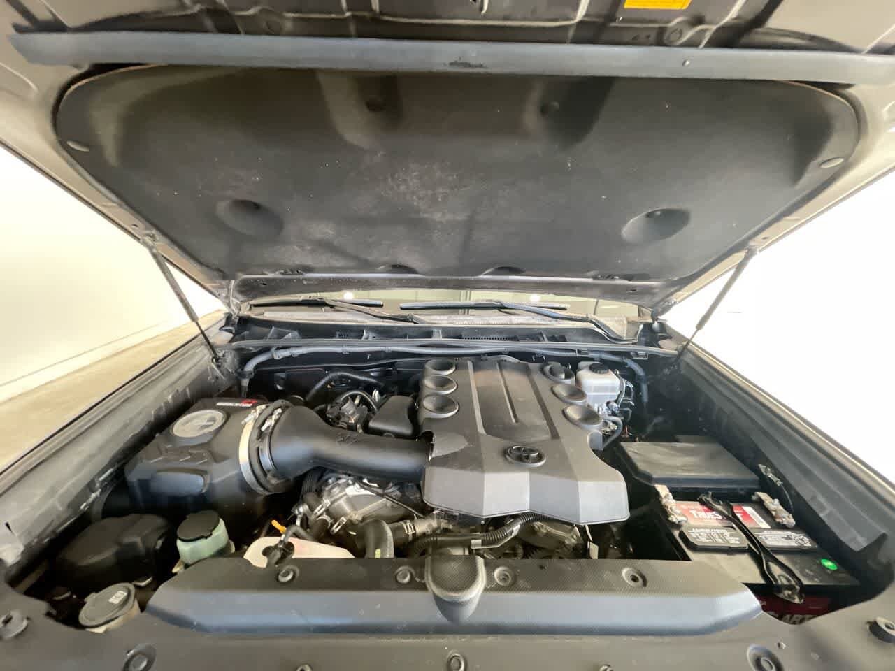 Thumbnail: 2015 Toyota 4Runner - 26