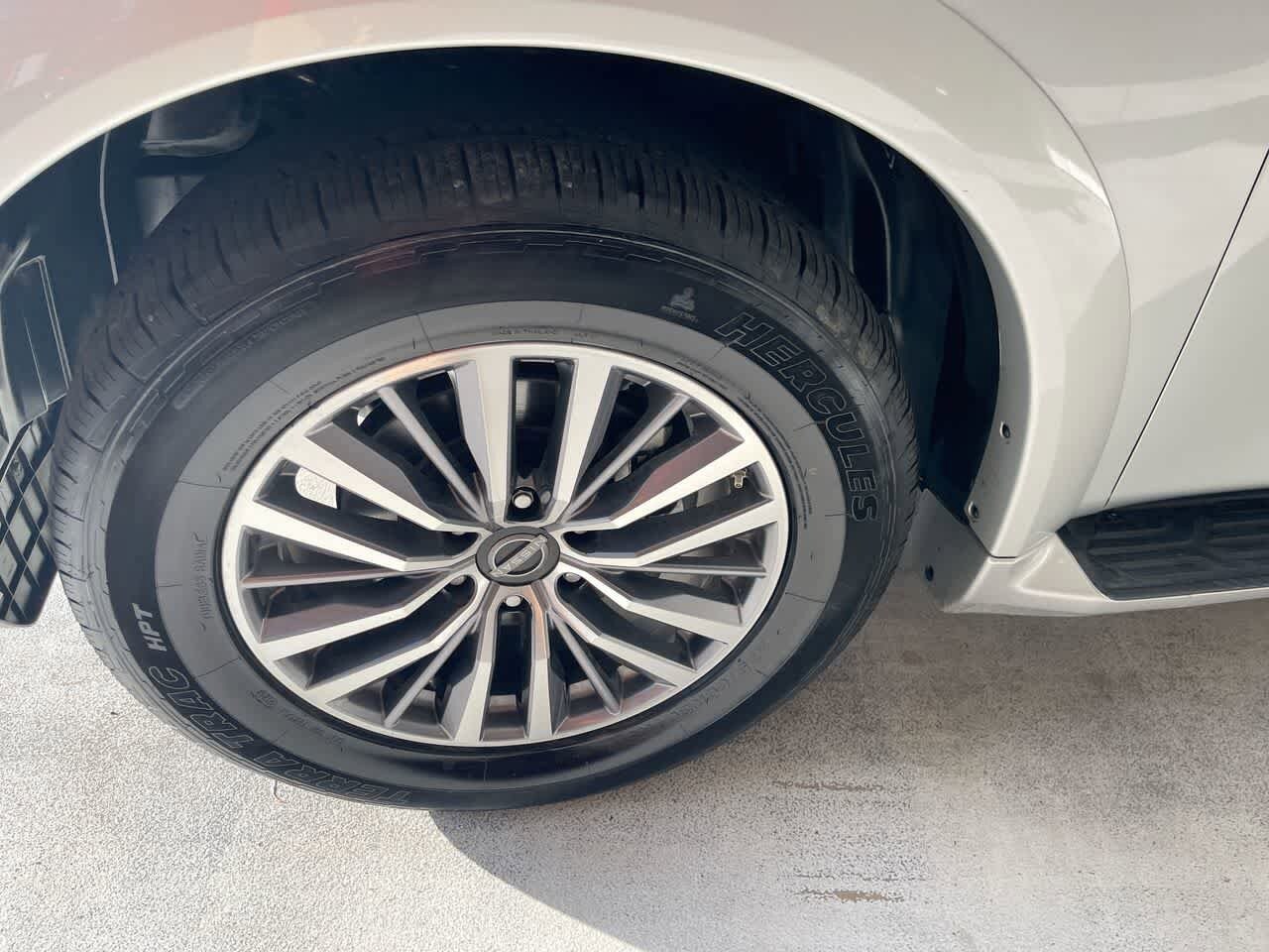 Thumbnail: 2022 Nissan Armada - 10