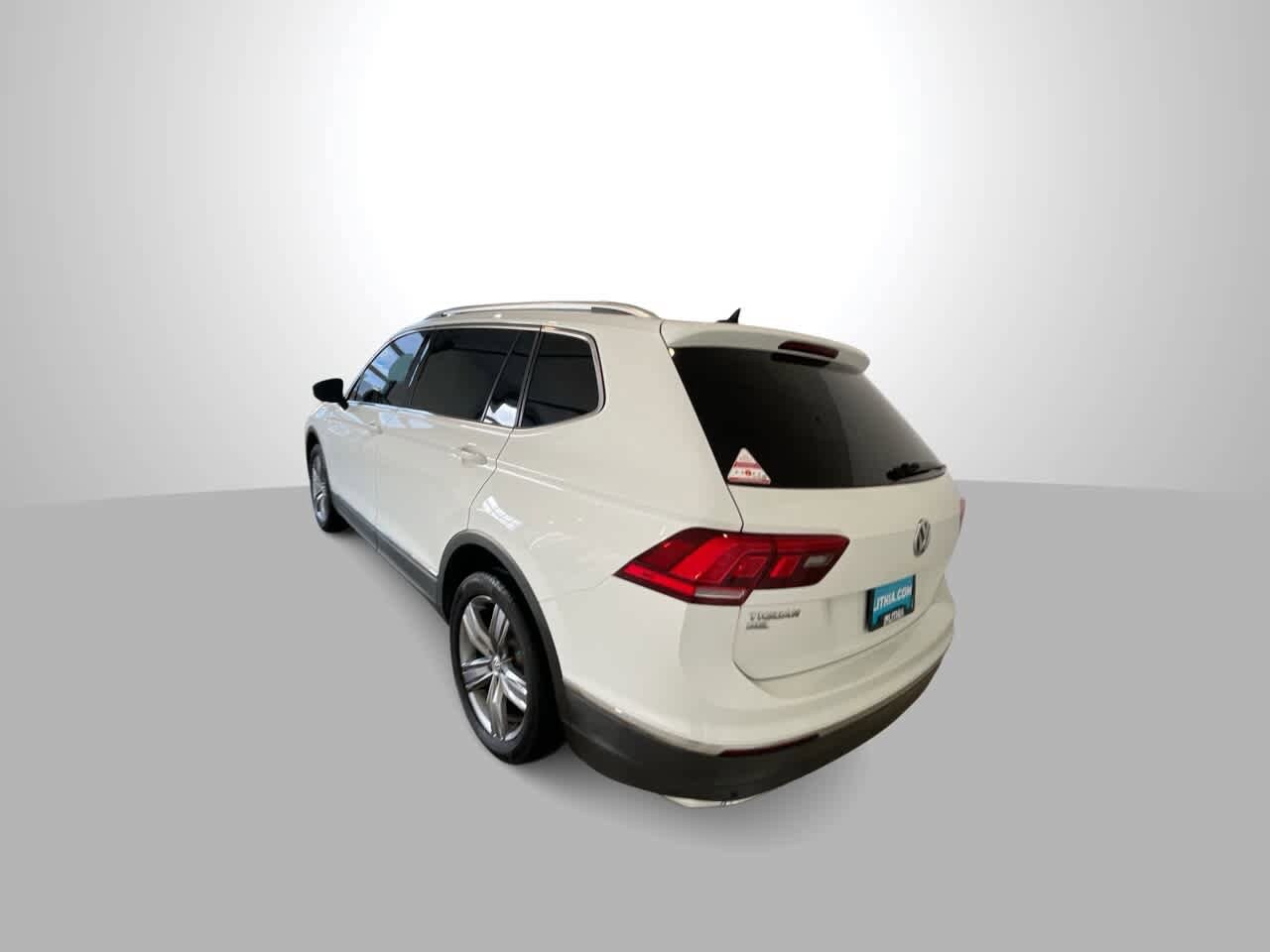 Thumbnail: 2021 Volkswagen Tiguan - 6