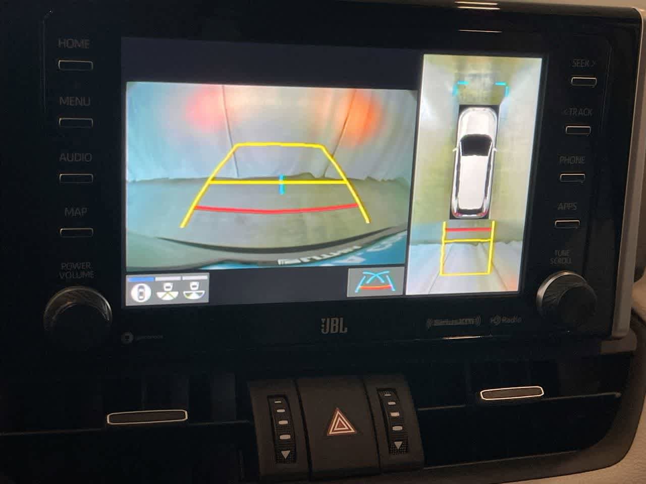 Thumbnail: 2020 Toyota RAV4 - 17