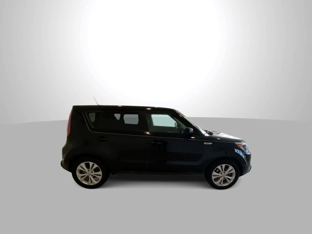 Thumbnail: 2016 Kia Soul - 9