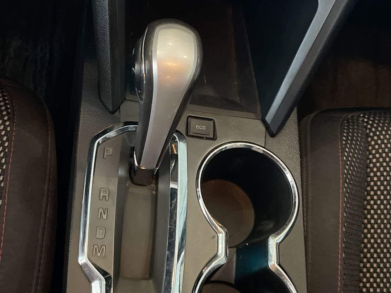 Thumbnail: 2010 Chevrolet Equinox - 19