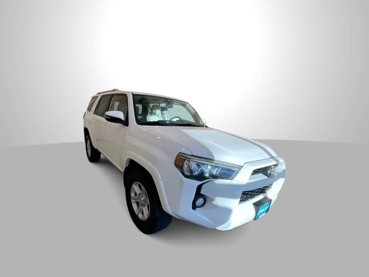 2016 Toyota 4Runner SR5 Premium photo 2
