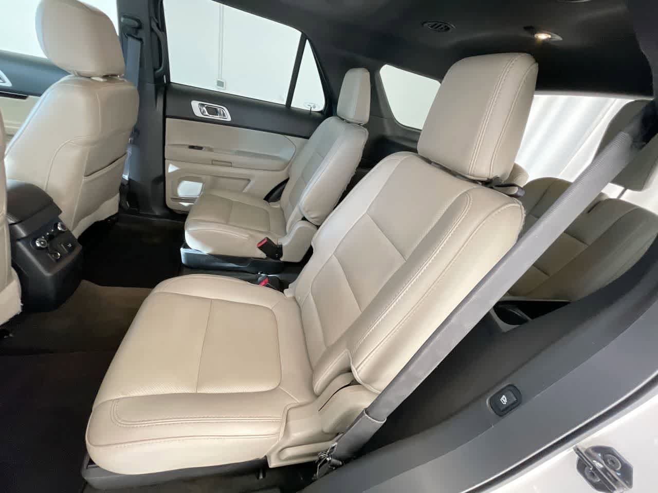 2014 Ford Explorer Limited 23