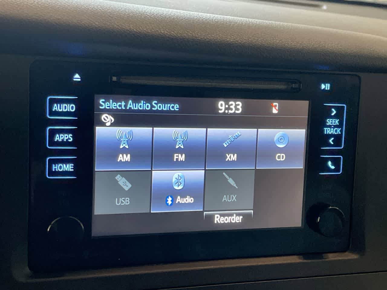 Thumbnail: 2015 Toyota Sienna - 16