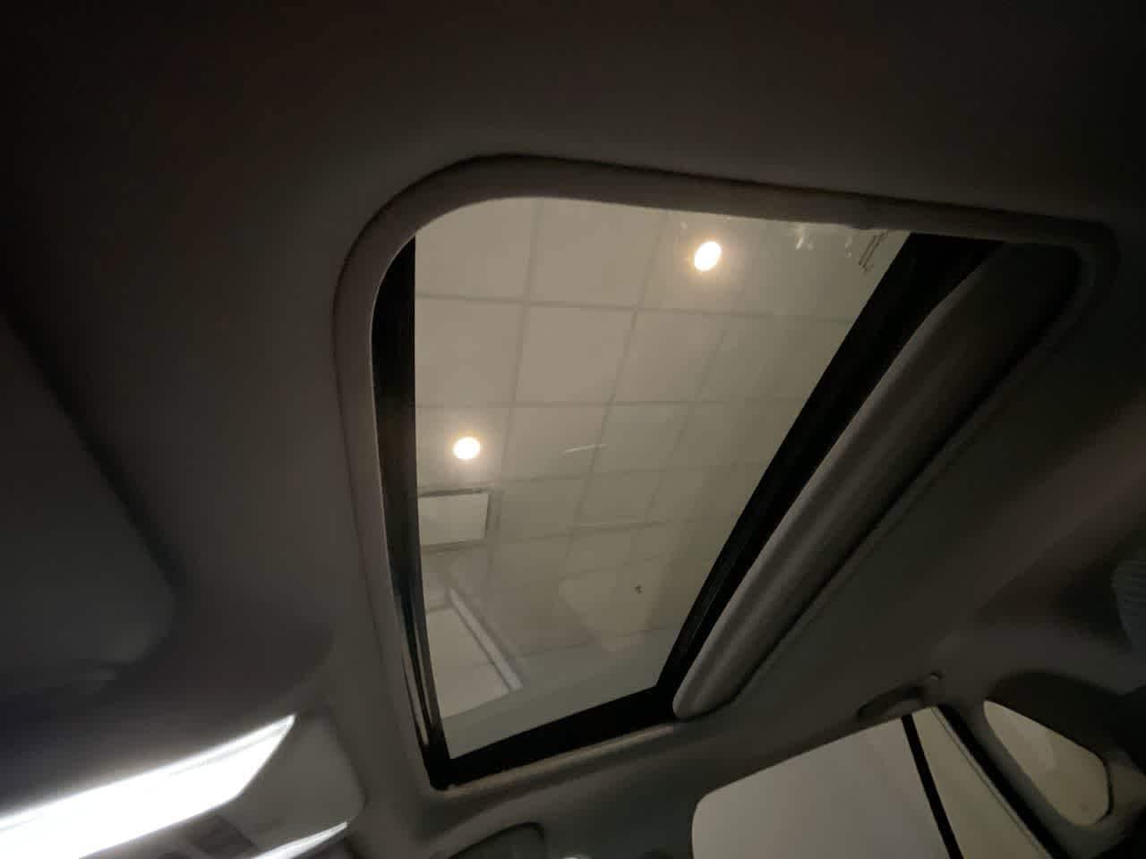 Thumbnail: 2025 Toyota RAV4 - 22