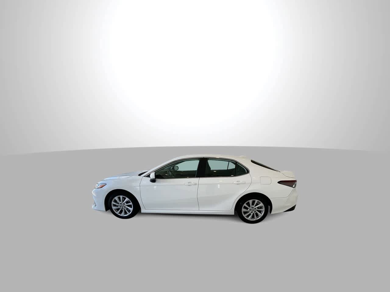 Thumbnail: 2023 Toyota Camry - 5