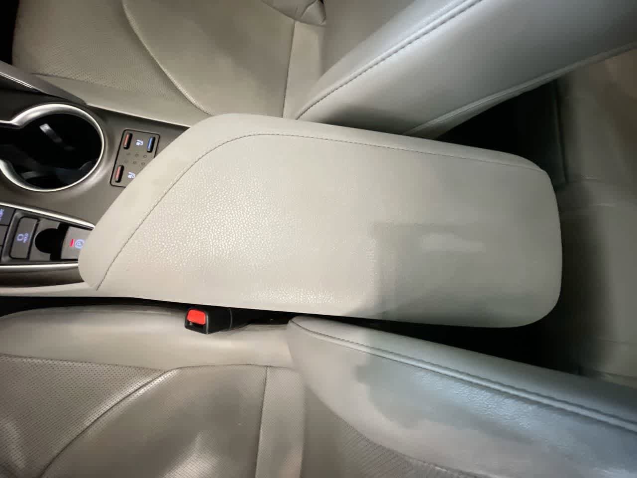 Thumbnail: 2023 Toyota Camry - 21