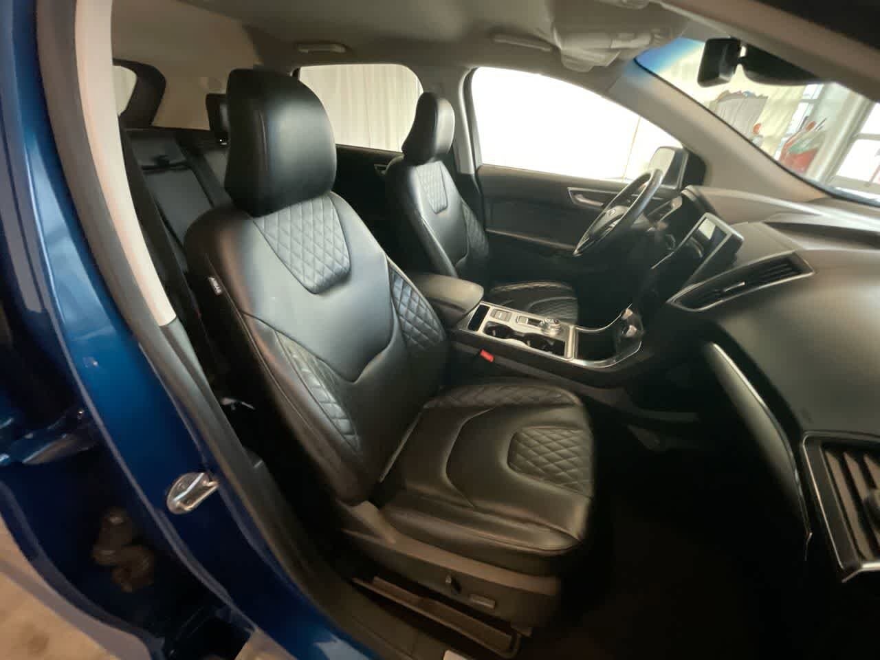 Thumbnail: 2023 Ford Edge - 23