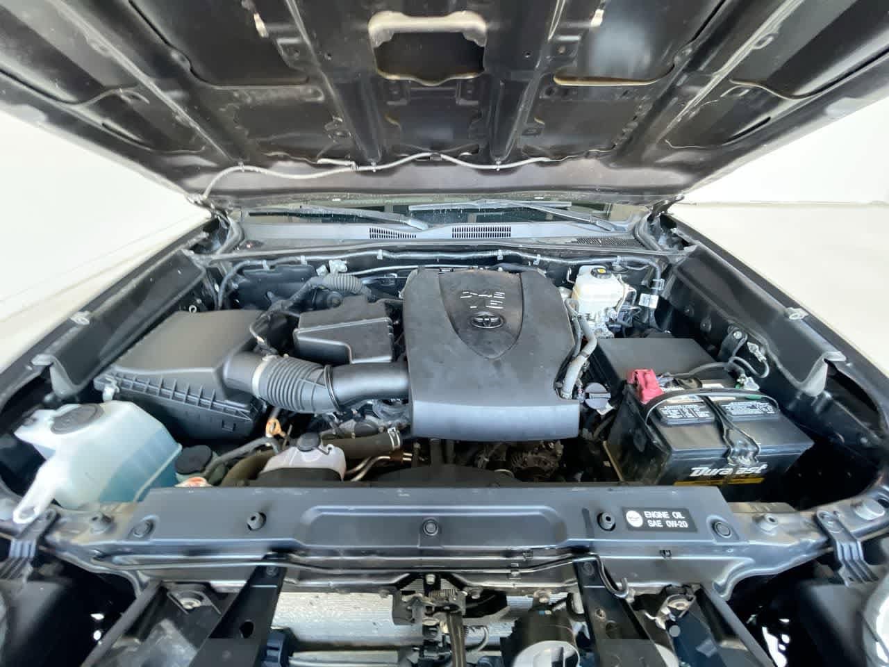 Thumbnail: 2018 Toyota Tacoma - 25