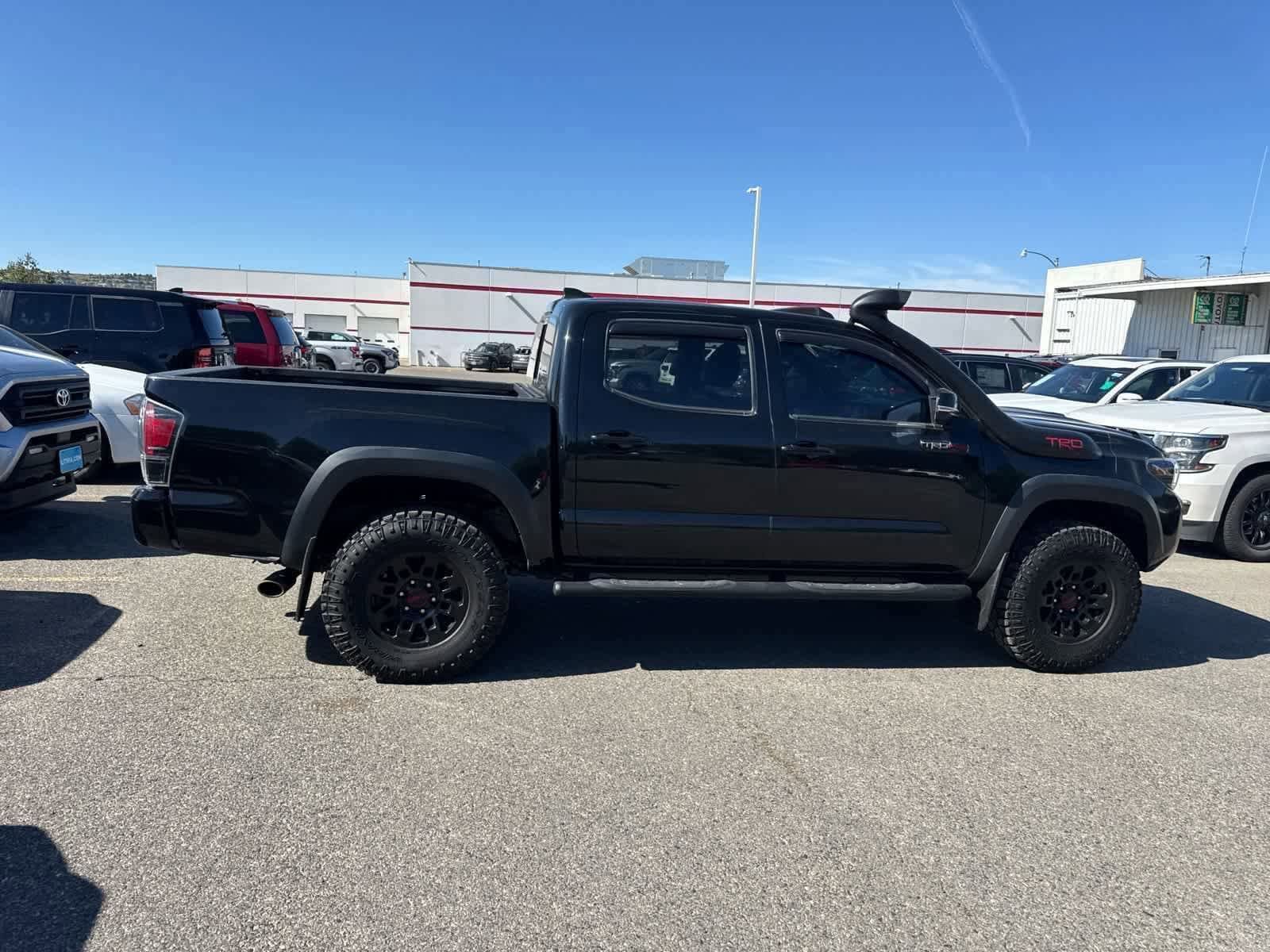 Thumbnail: 2019 Toyota Tacoma - 13