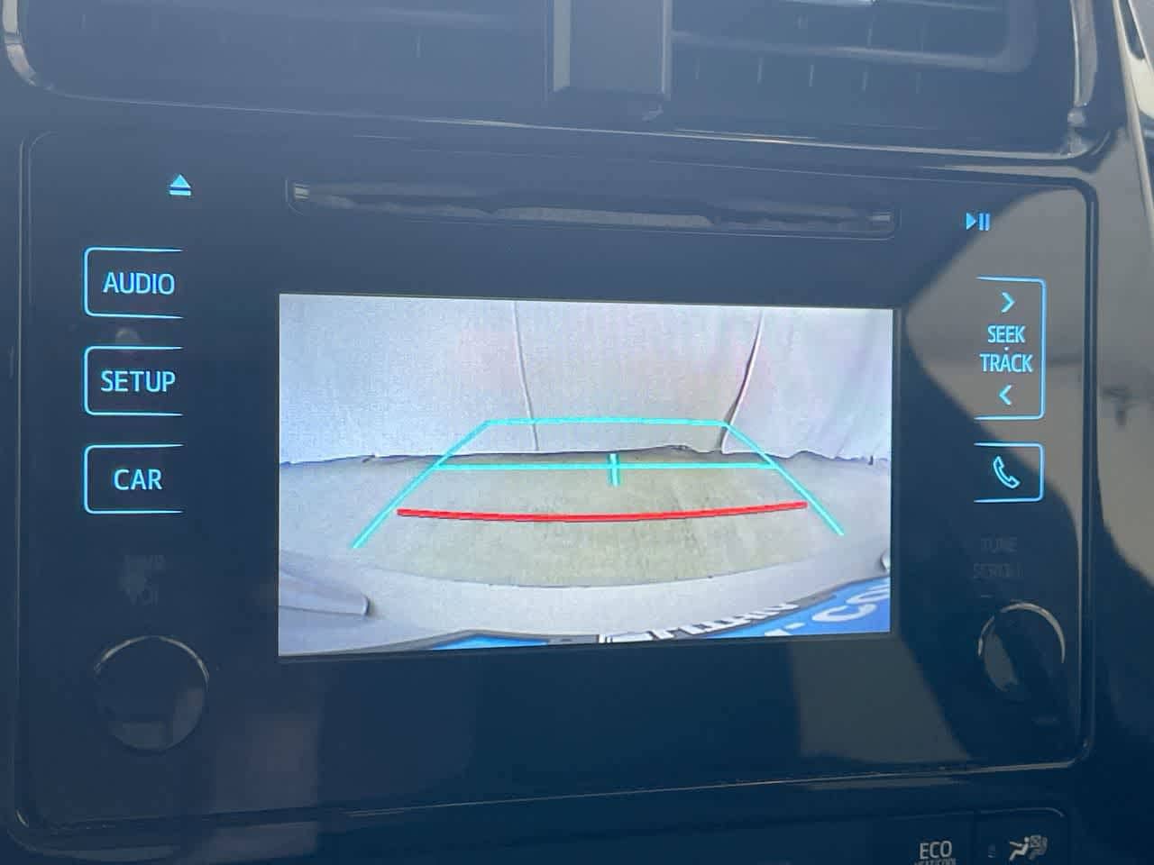 Thumbnail: 2017 Toyota Prius - 17