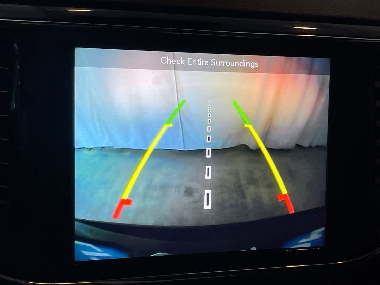 Thumbnail: 2019 Jeep Grand Cherokee - 17