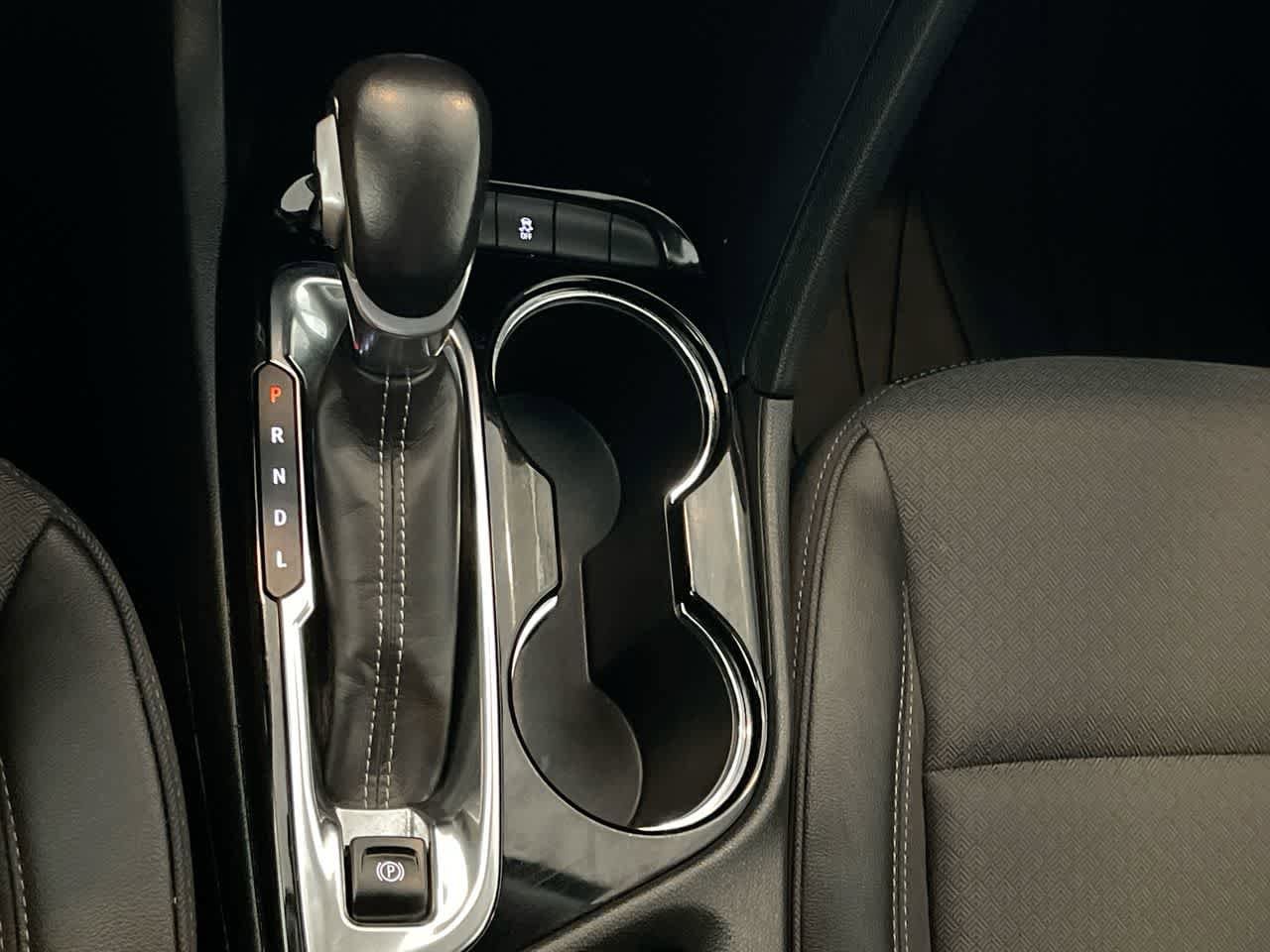 Thumbnail: 2022 Buick Encore GX - 19