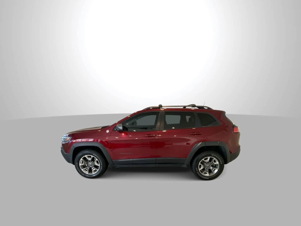 Thumbnail: 2019 Jeep Cherokee - 5