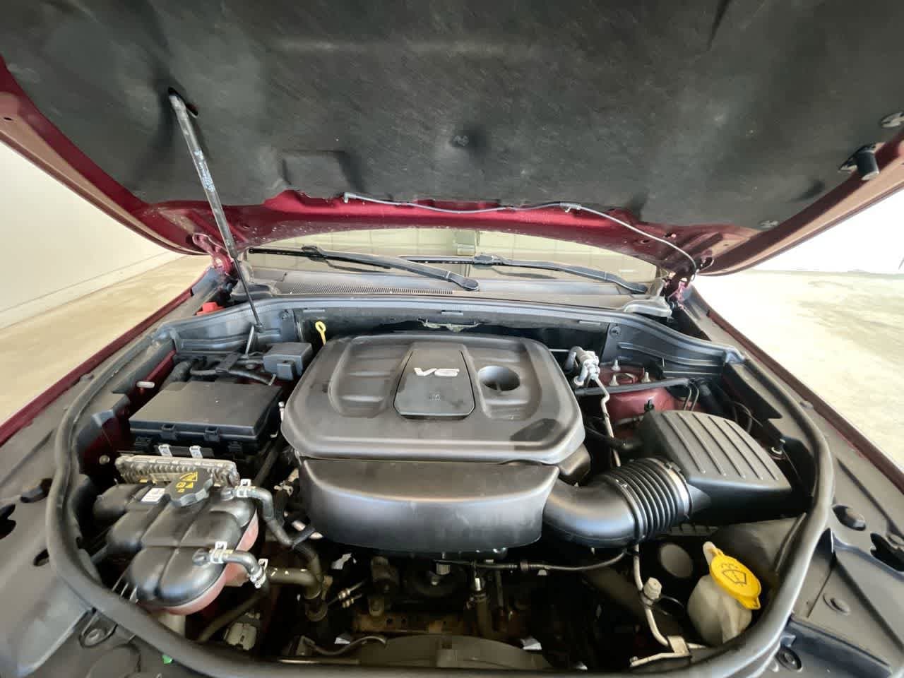 Thumbnail: 2017 Jeep Grand Cherokee - 25