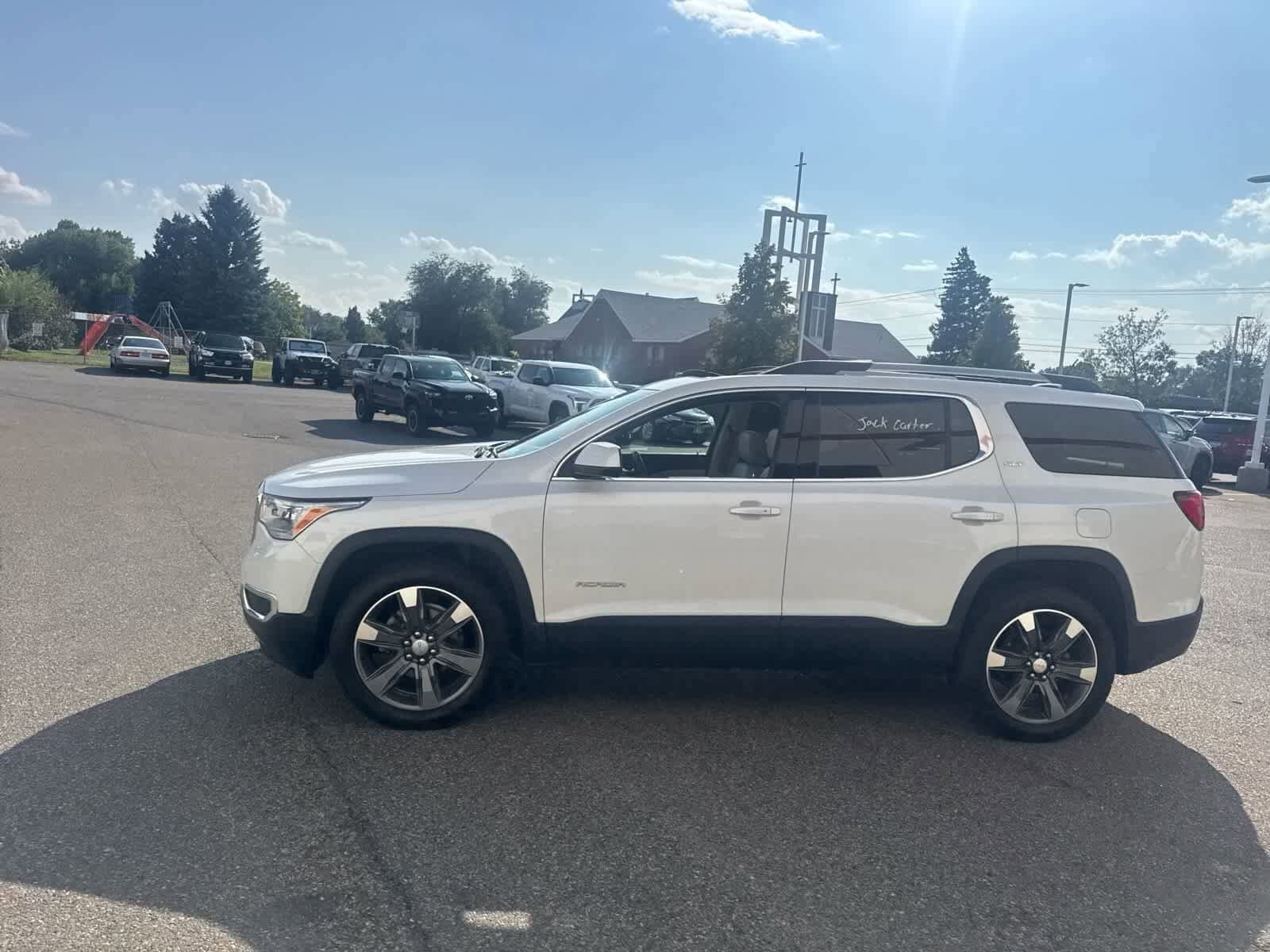 Thumbnail: 2017 GMC Acadia - 22