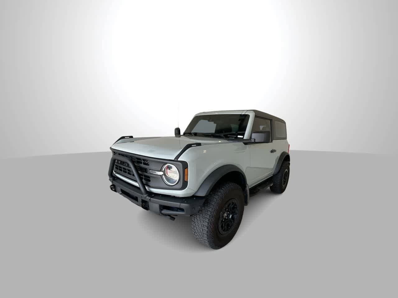 2023 Ford Bronco Base photo 4