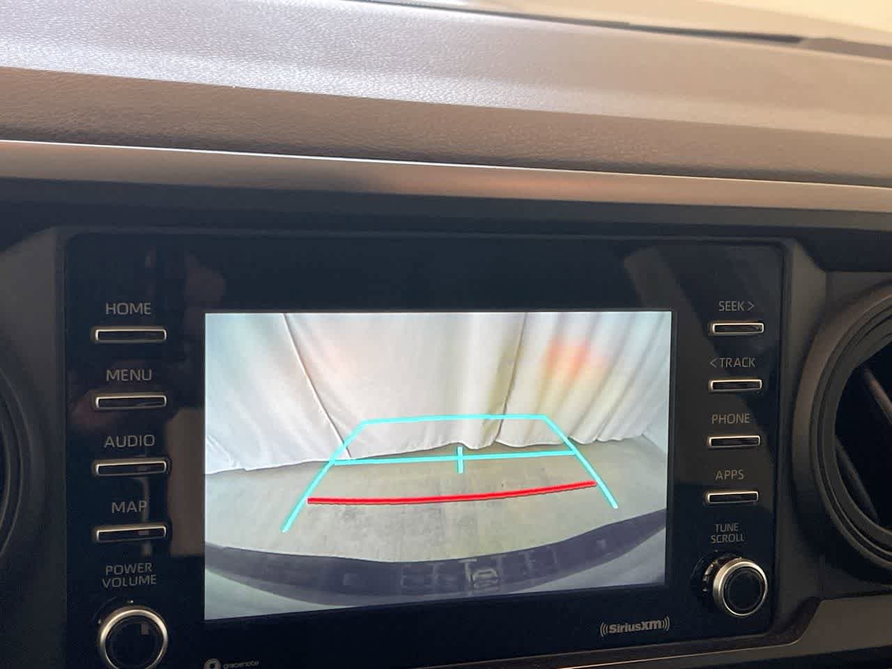 Thumbnail: 2022 Toyota Tacoma - 17