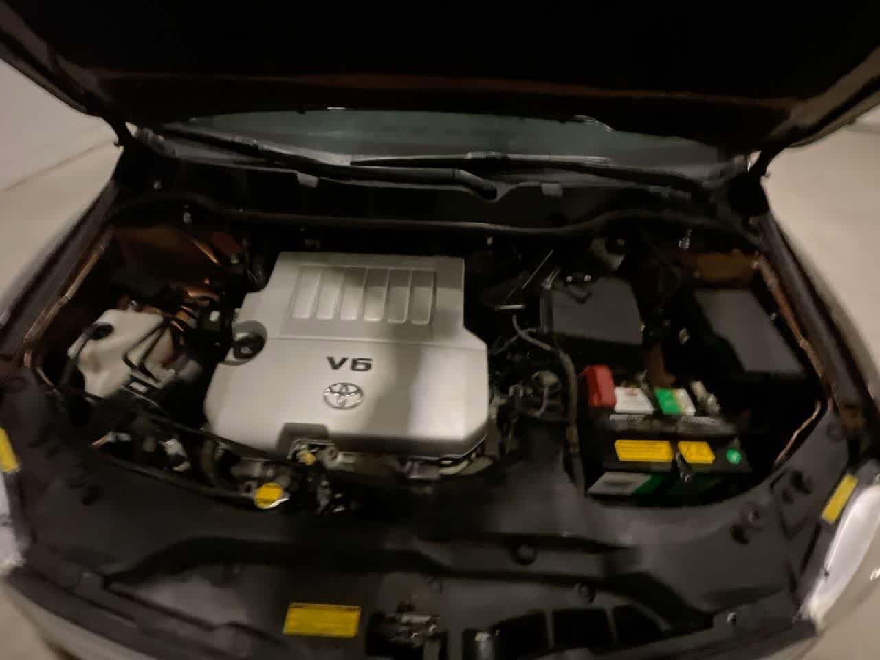 Thumbnail: 2009 Toyota Venza - 26