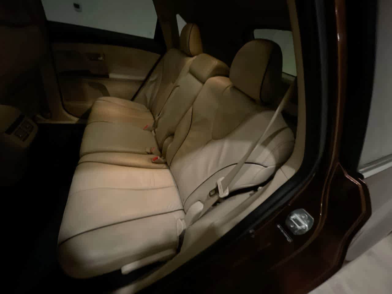 Thumbnail: 2009 Toyota Venza - 23