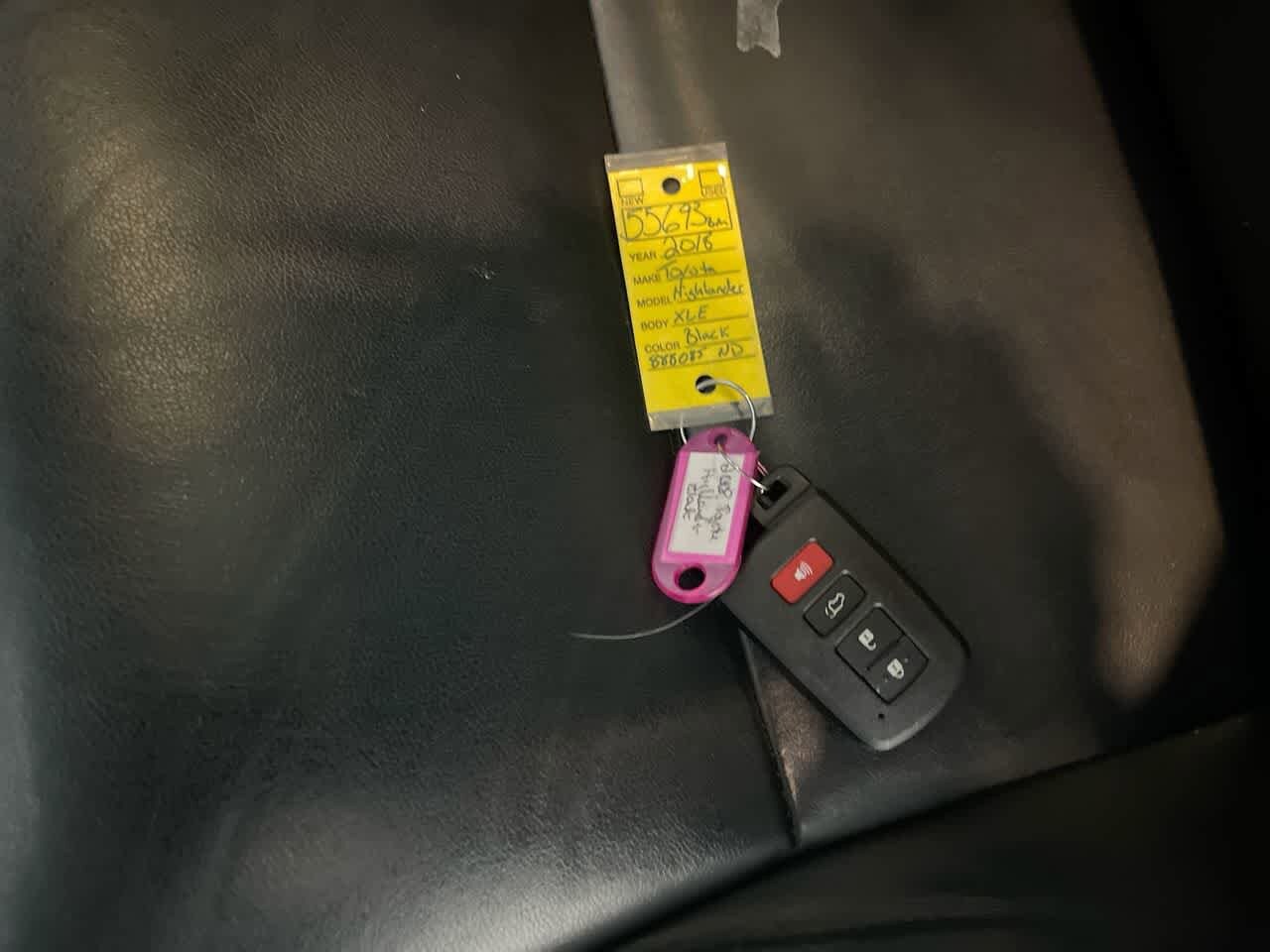 Thumbnail: 2018 Toyota Highlander - 28