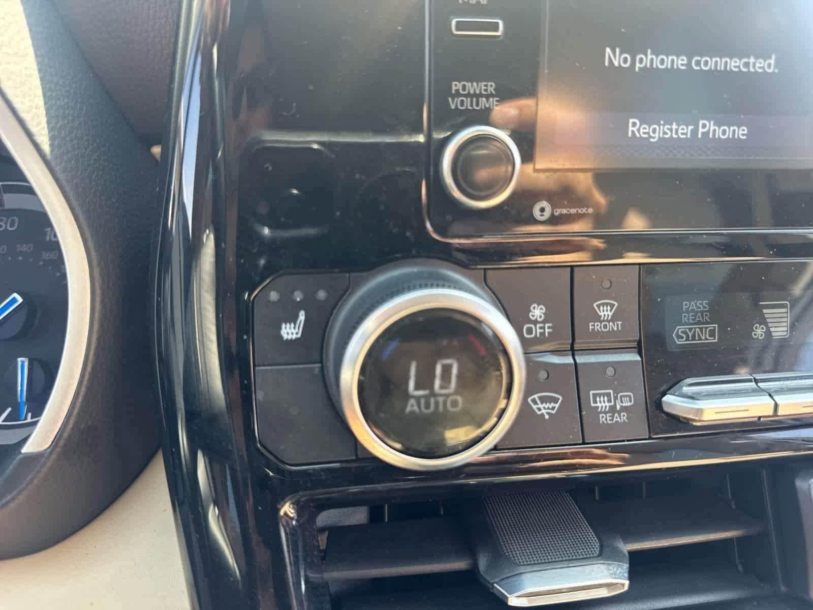 Thumbnail: 2021 Toyota Highlander - 37