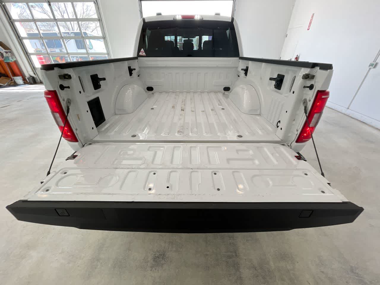 Thumbnail: 2023 Ford F-150 - 23