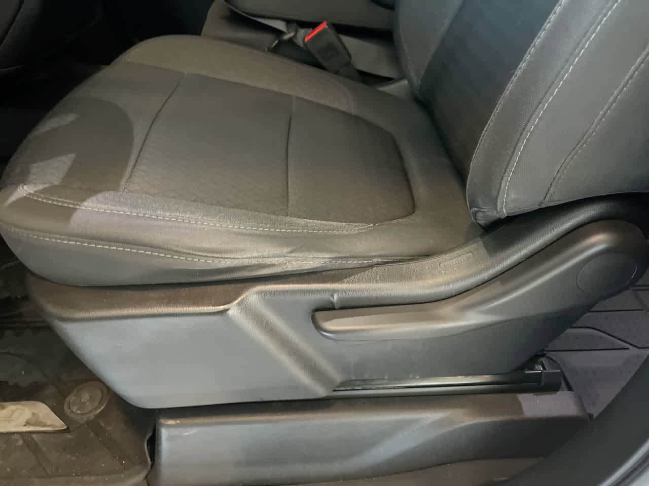 Thumbnail: 2020 Chevrolet Silverado 1500 - 12