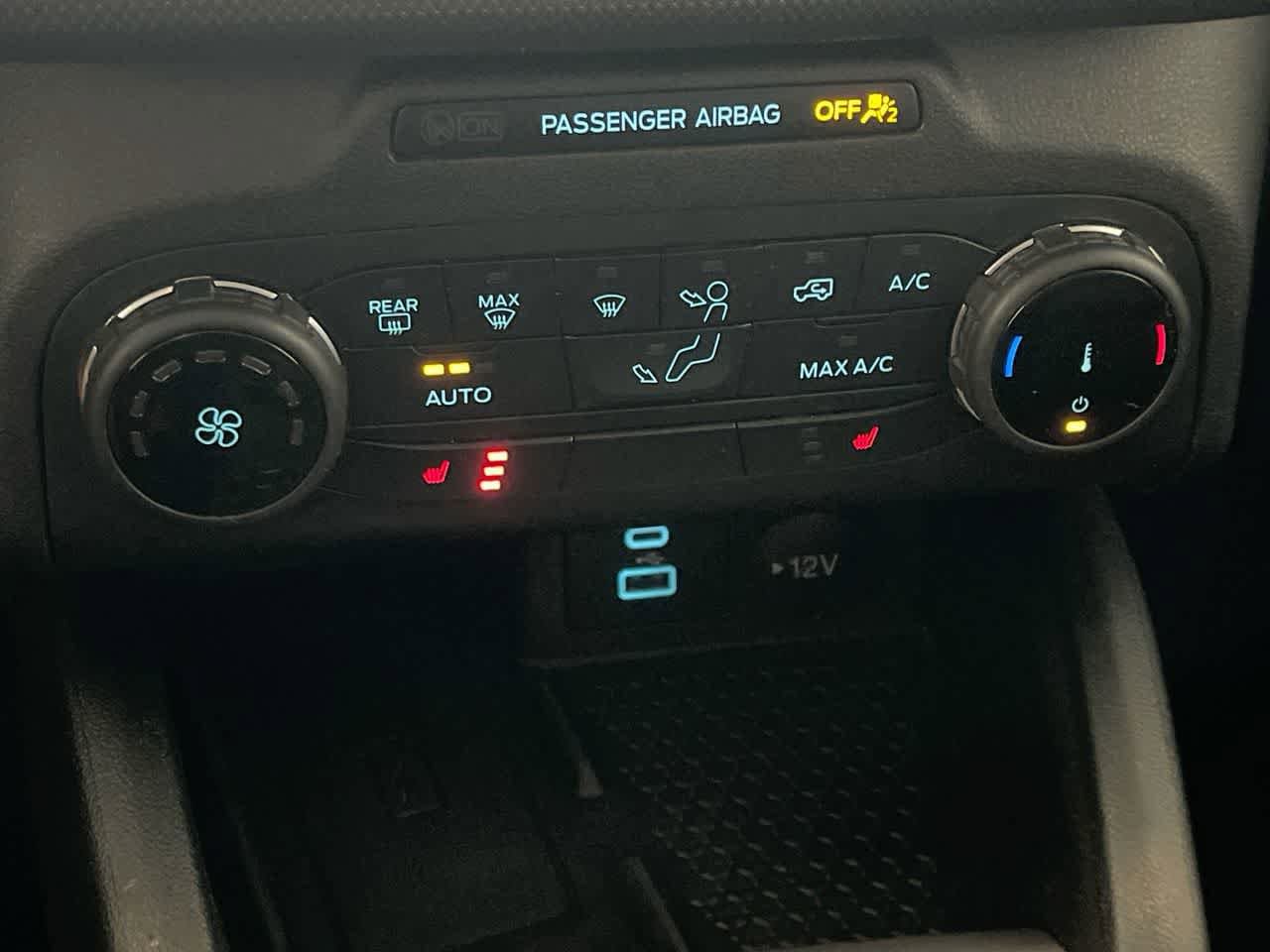 Thumbnail: 2022 Ford Bronco Sport - 18